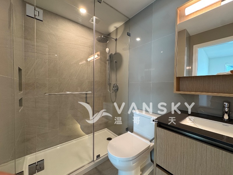 251022002646_bathroom 1.jpg